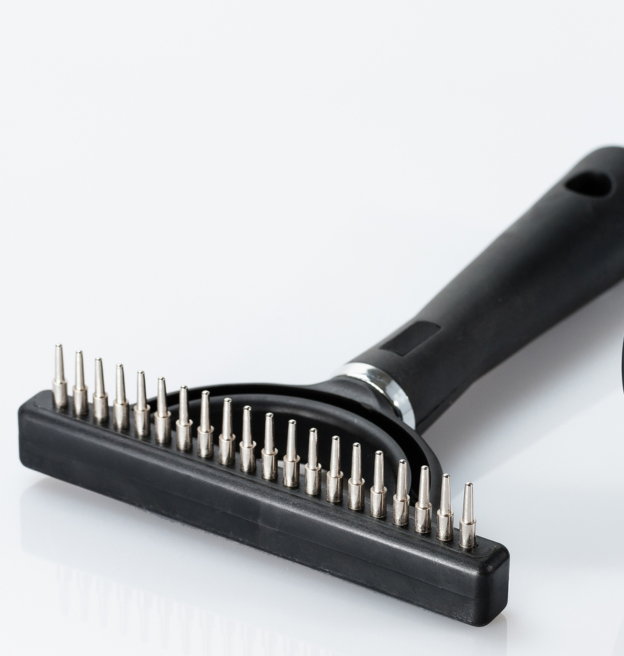 what is the best deshedding tool for dogs